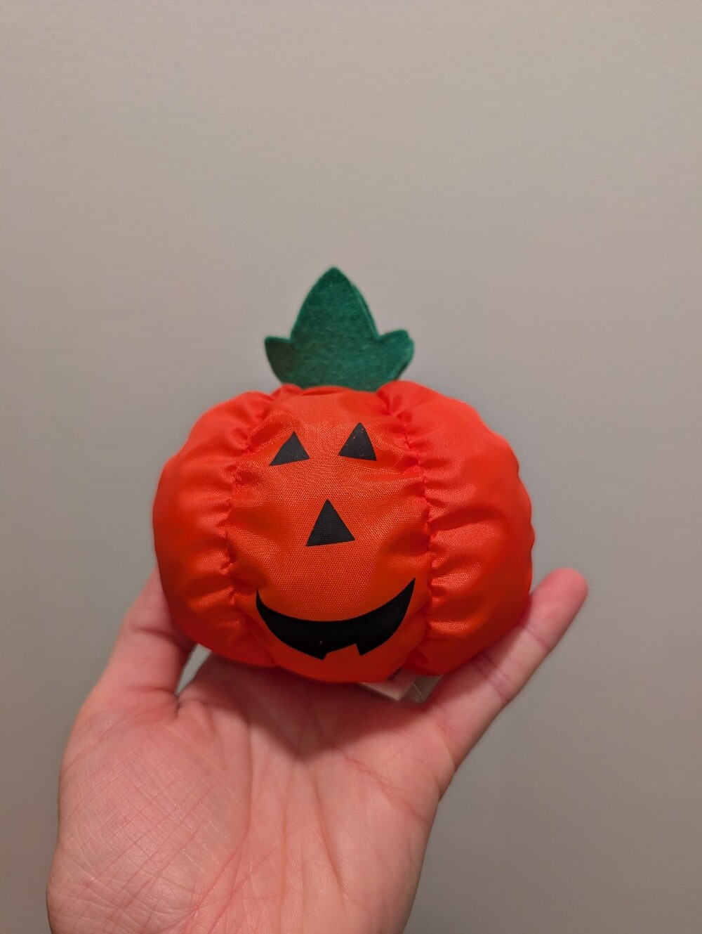 Vintage Jack-o'-Lantern Pumpkin Nylon Puff Plush / Hanging Ornament
